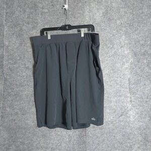 Alo Yoga Core Performance Shorts Mens L Gray 9 Inseam Elastic Training Sports